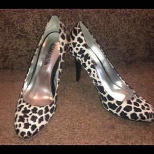 Women’s Black/White Leopard Heels